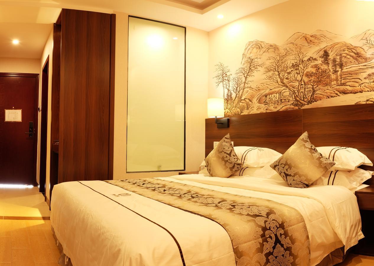 Dmall Hotel Kigali Exterior photo
